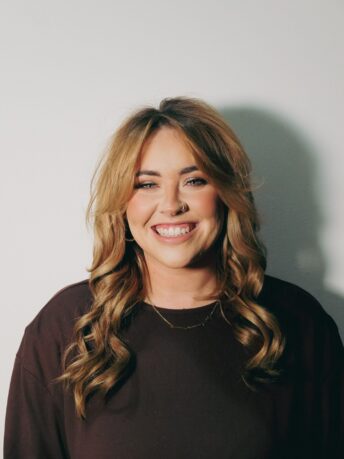 codie-wigs-and-warpaint-sheffield-salon codie-wigs-and-warpaint-sheffield-salon