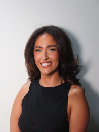 jeanna-wigs-and-warpaint-sheffield-salon jeanna-wigs-and-warpaint-sheffield-salon