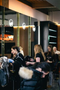 wigs and warpaint sheffield salon 11